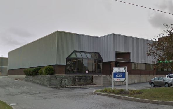 1100 Courtneypark Drive E Mississauga, Ontario