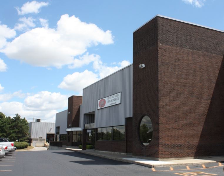 1100 Courtneypark Drive E, Mississauga