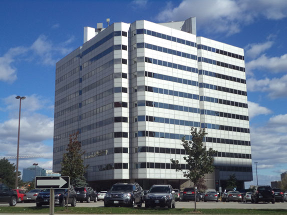 201 City Centre Drive, Mississauga Ontario